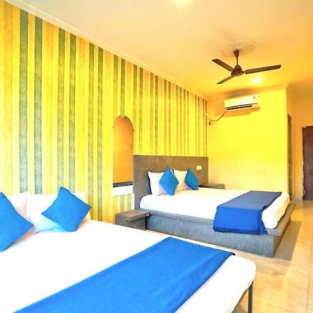 Swastic Hotel At Calangute Goa Exteriör bild